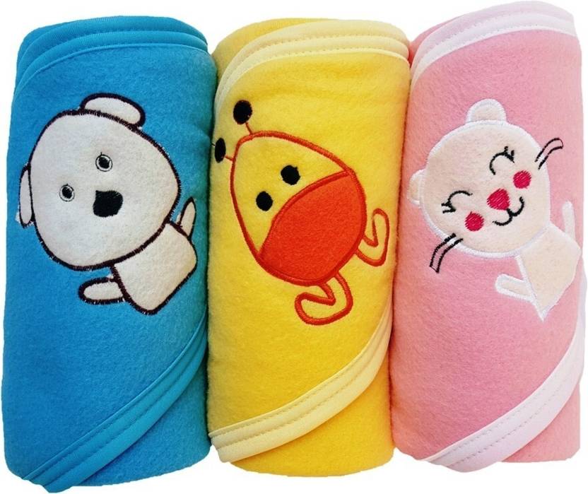 Embroidered Single Hooded Baby Blanket (3pc)